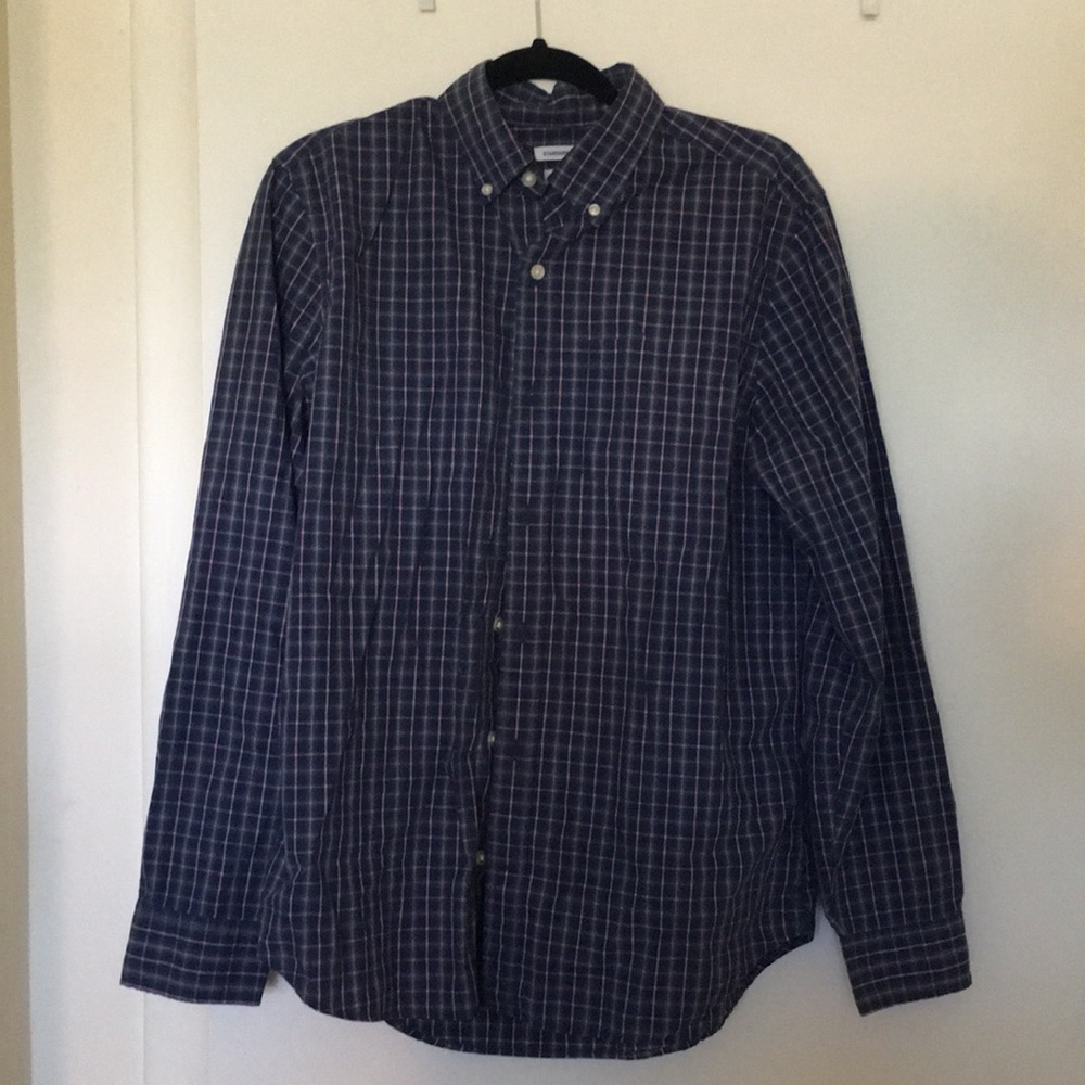 New GAP standard fit Plaid Shirt, Medium